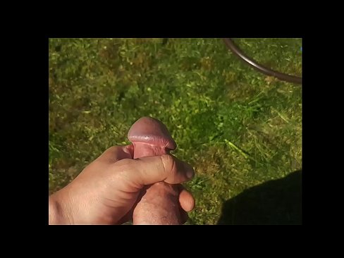❤️ Hot hottie si fa scopare la figa rosa e sborra con uno squirt in un giardino estivo ️ Fottutaal it.wassell.ru ❌❤