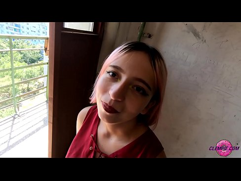 ❤️ Studentessa sensuale succhia uno sconosciuto nell'Outback - Sborra sulla sua faccia ️ Fottutaal it.wassell.ru ❌❤
